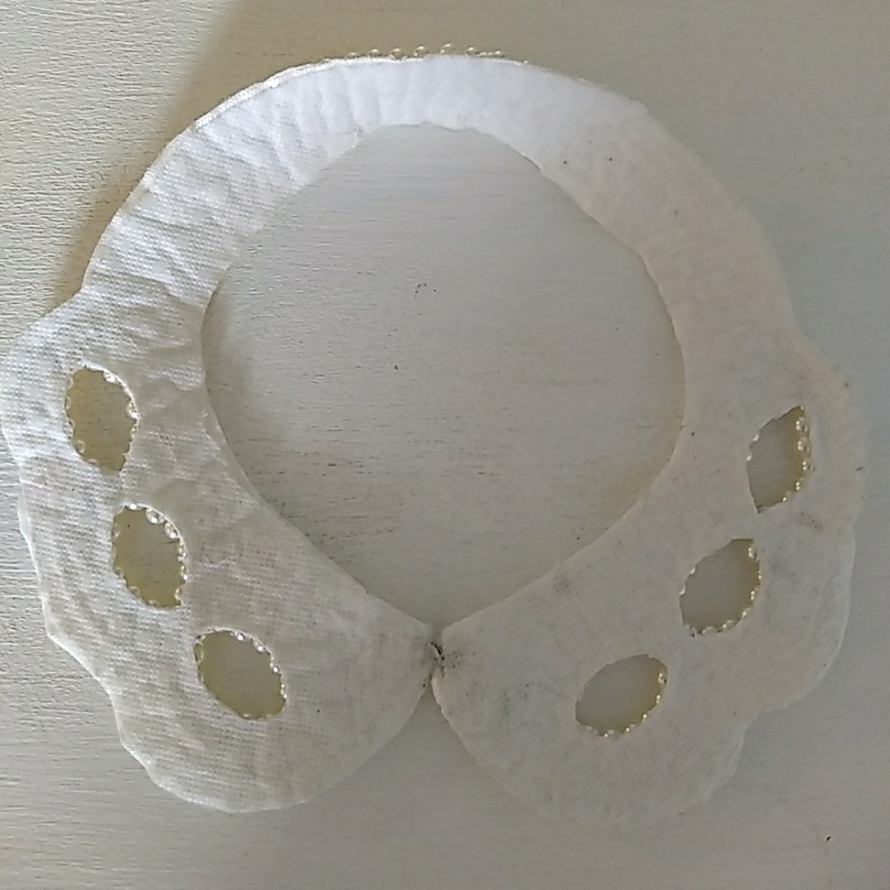 Detachable decorative pearl collar - Picture 2 of 4